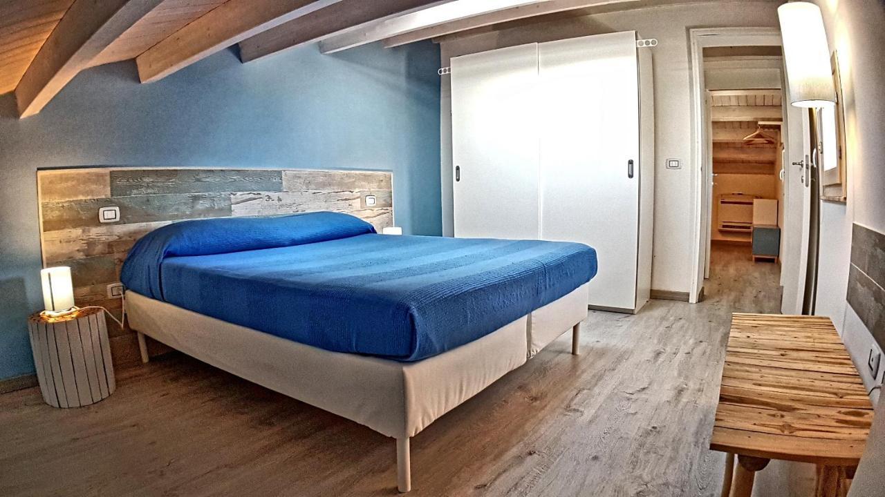 كالابيرناردو Asinaro Residence - Fronte Mare المظهر الخارجي الصورة