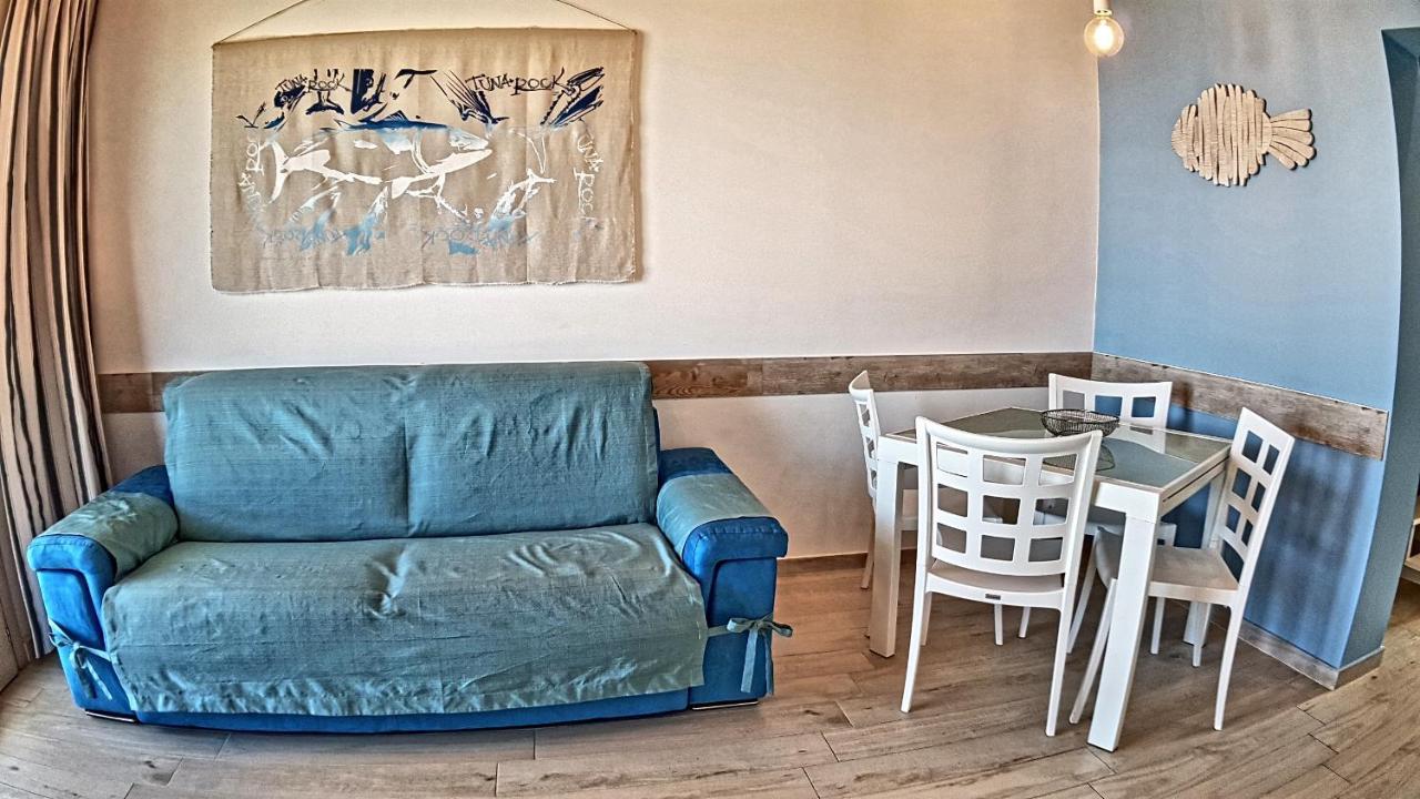 كالابيرناردو Asinaro Residence - Fronte Mare المظهر الخارجي الصورة