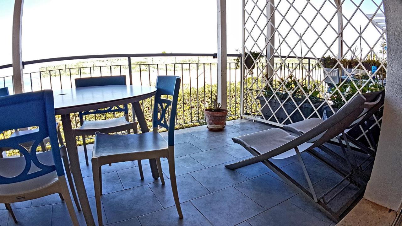 كالابيرناردو Asinaro Residence - Fronte Mare المظهر الخارجي الصورة