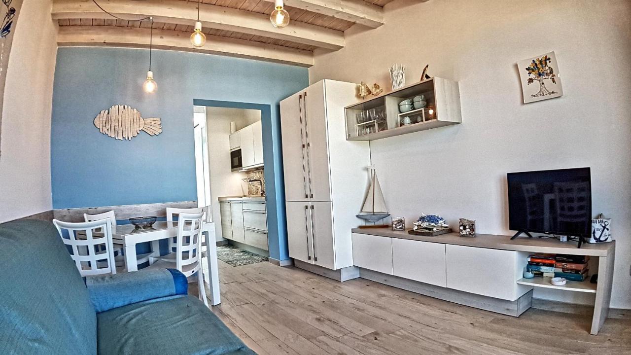 كالابيرناردو Asinaro Residence - Fronte Mare المظهر الخارجي الصورة